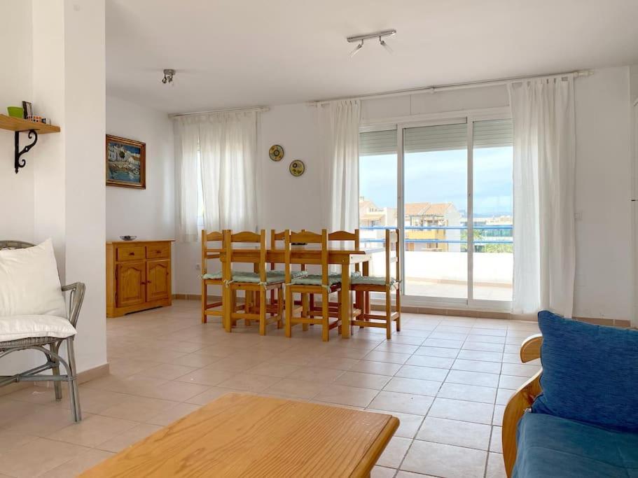 Atico Con Vistas Al Mar En Primera Linea De Playa Вера Екстериор снимка